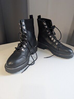 London Rebel Black PU Leather with Black Suede Trim Lace up Boots, Size 39, NWOT
